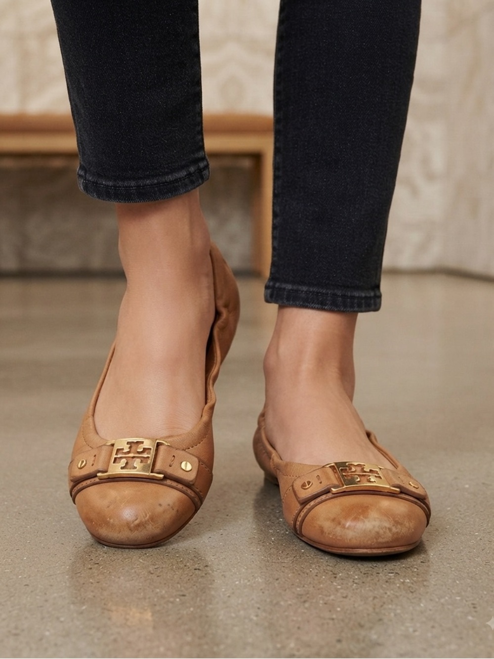 Tory Burch Brown Leather Ballet Flats Logo Buckle Cap Toe Comfort Shoes Women 8M